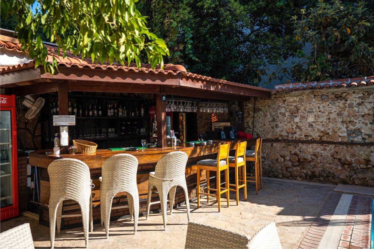 Castle Old Town Hotel Antalya Ngoại thất bức ảnh