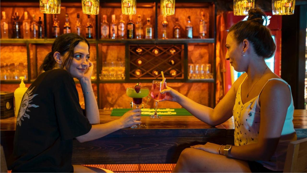 Castle Old Town Hotel Antalya Ngoại thất bức ảnh