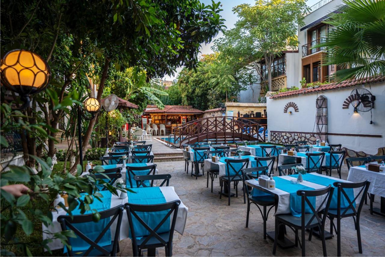 Castle Old Town Hotel Antalya Ngoại thất bức ảnh