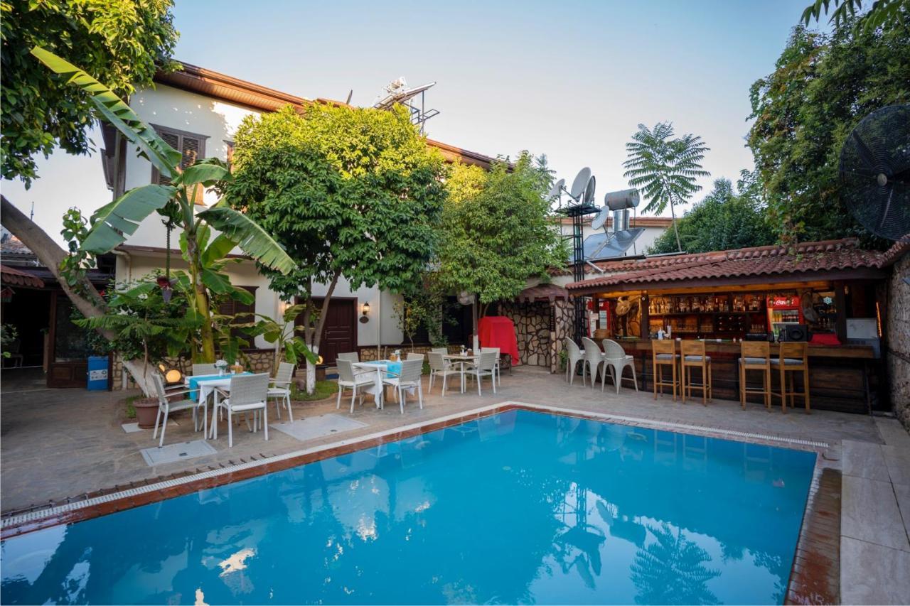 Castle Old Town Hotel Antalya Ngoại thất bức ảnh