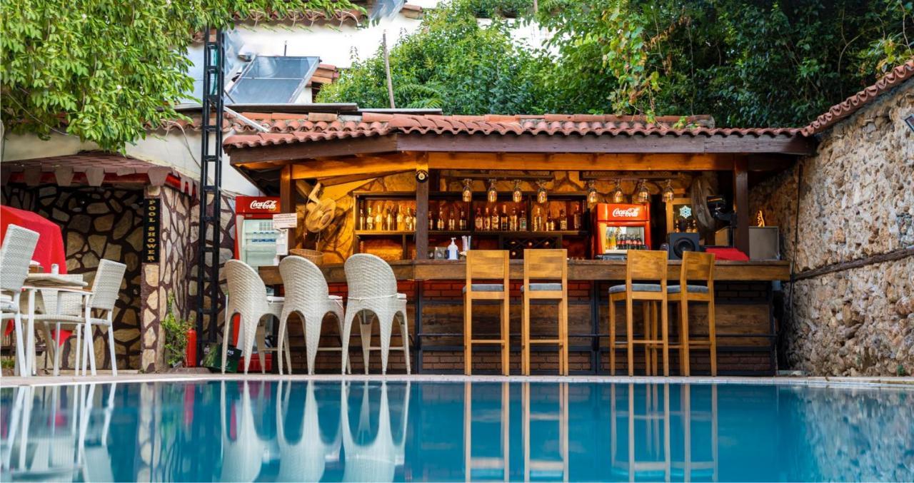 Castle Old Town Hotel Antalya Ngoại thất bức ảnh