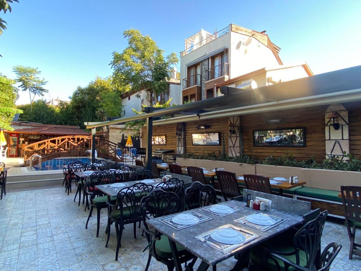 Castle Old Town Hotel Antalya Ngoại thất bức ảnh