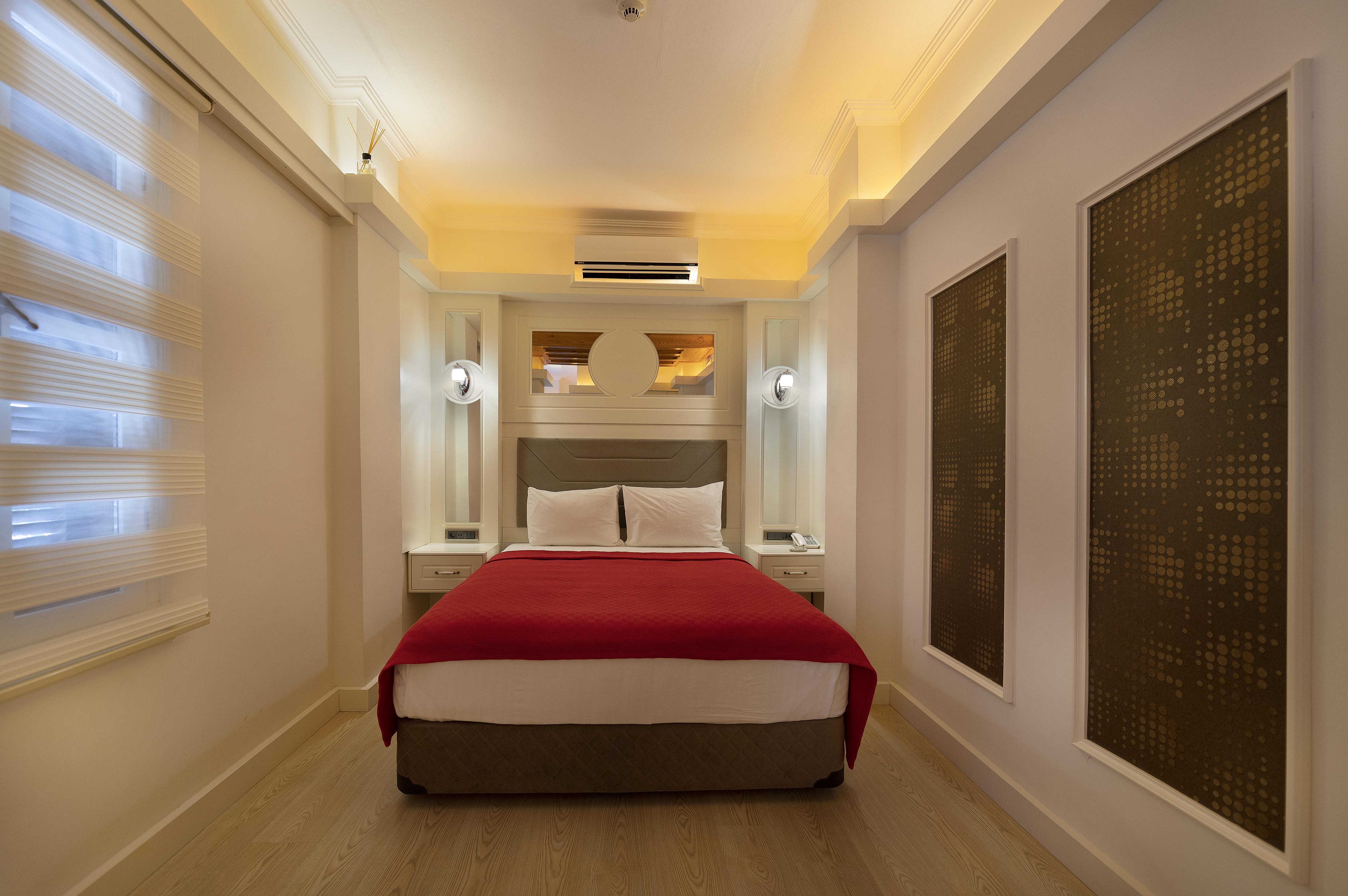 Castle Old Town Hotel Antalya Ngoại thất bức ảnh