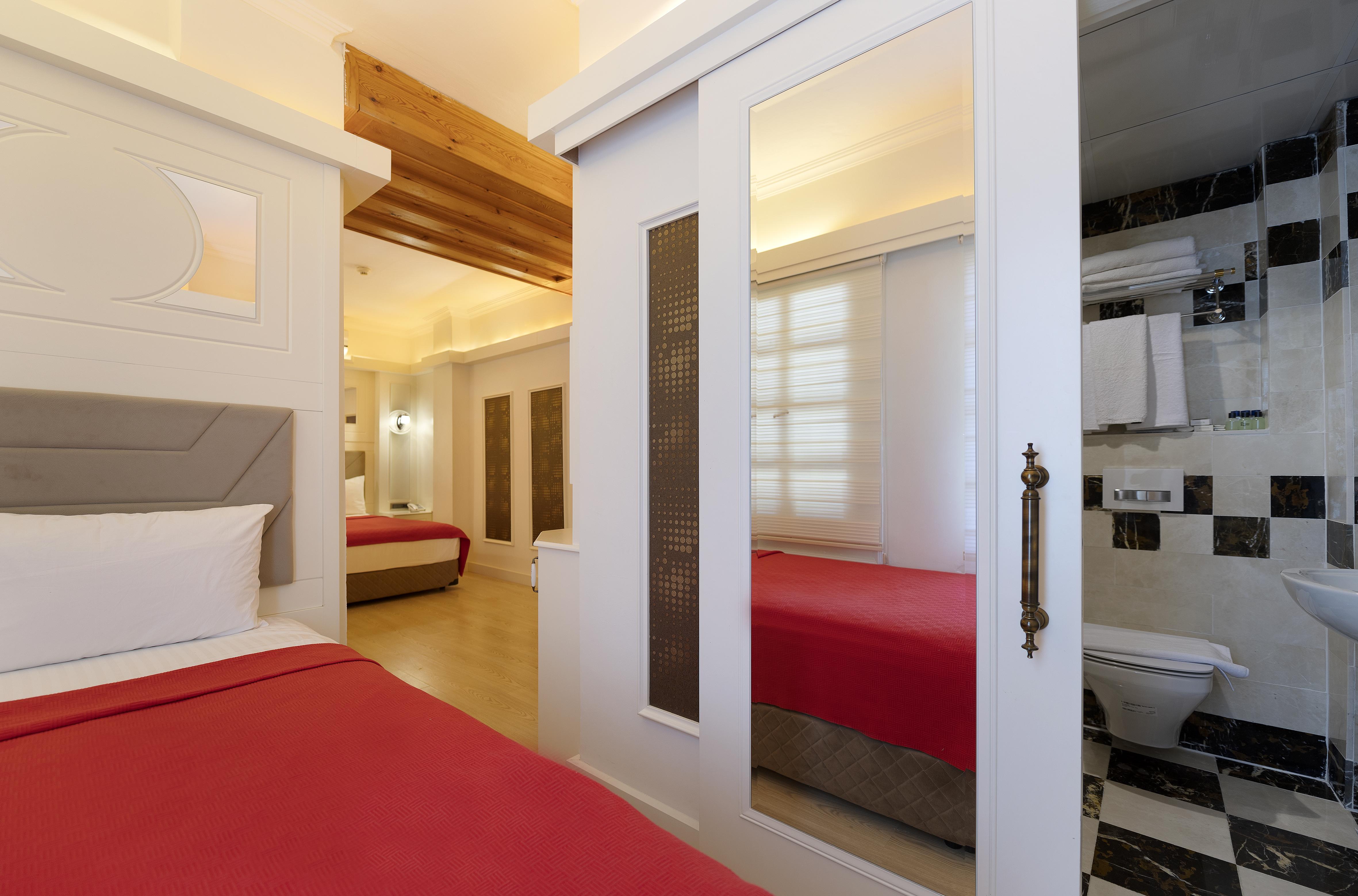 Castle Old Town Hotel Antalya Ngoại thất bức ảnh